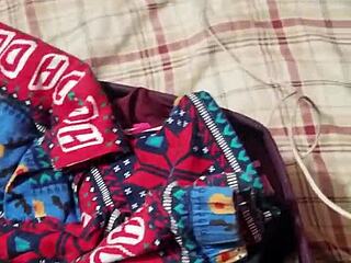 Homemade Gay Amateur Neighbors Play With Panties At Friends House