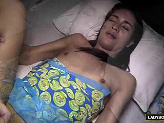 Ladyboy Bua Self Facial Cumshot