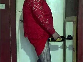 Hey, I'm back, and my mind is always on shy bisexual masturbation with humiliation