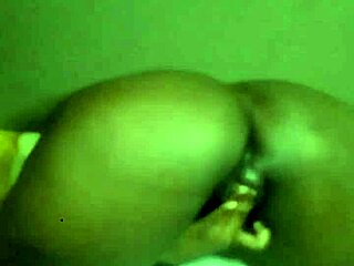 Dick Cravings Make Pussy Wet And Squirt