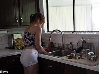 Behind the Scenes Shaved Milf Femdom Lesson 363