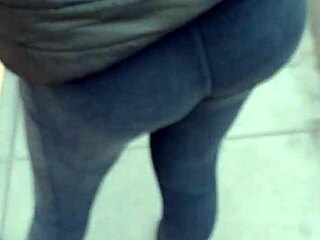 Beautiful Peruvian Ass Fucked At Lima Bus Stop