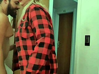 Tiffany Montovany surprised me in my room!