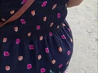 Peruvian mature with big ass harassed in skirt on lima streets