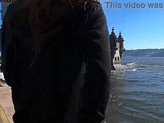 Public flashing in a daring manner in Lisbon - Dollcult