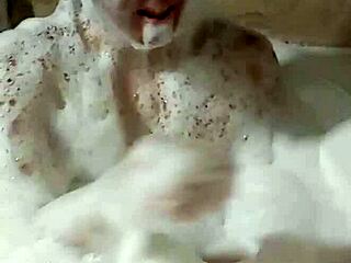 Cyno enjoys a solo bubble bath experience in the tub