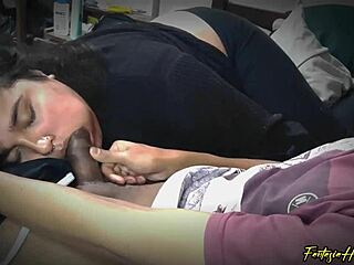 Learning Free Fire While Getting a Blowjob - Can't Finish Challenge!