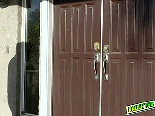 Are Jewelz Blu And Kate Bloom Swapping Cum For Tight Pussy Fucks?