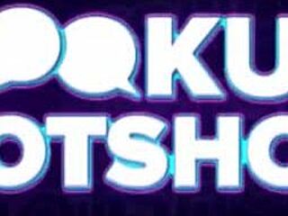 ब्लॉन्ड ब्लैक मिस्ट्रेस बीडीएसएम में उसे स्लेव बनाती है