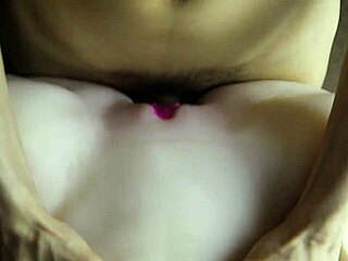 Office mein table par sporty randi ki tight chut chodi, ab kya?