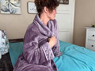 Curly Curvy Stepmom Begs For Anal Sex!