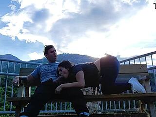 i suck it to the stranger in the mountain