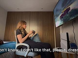 Teenagers Cant Be Alone Without Exploring Their Bodies