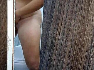 Wow, stepmother enjoys blowjob and sex!