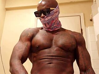 मैं बड़ा ब्लैक हैरी कॉक वर्शिप करता हूं जैसे हेल्लूजाह जॉनसन और जेरेमियाह