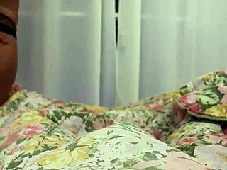 Essa Puta Greluda Faz Um Dos Melhores Boquetes De Todo Porno Nacional