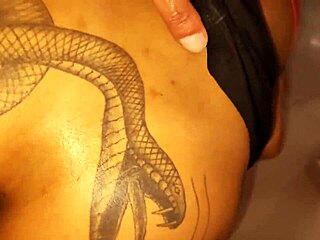 हॉट सौतेली बेटी की गांड में कई बार चोदकर अंदर झड़ना वो एनल स्लट है