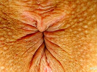 Teen Anal Orgasm with Close-Up Pulsating Contractions