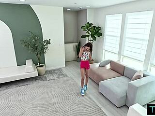 Mia River uses cunt to pay roommate back after stealing