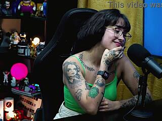 hey, the only video of martina oliveira naked on xvideos would you suck her tits - podcast púpum no barraco 4k