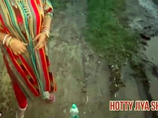 Desi Girl Outdoor Fuck With Boyfriend In Tight Wet Pussy Action