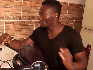 Tv Handyman and Client in Public Outdoor Sensuality Show with Ebony Milf Deepthroat Doggystyle Creampie