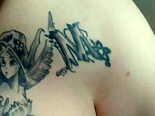 Fomos tratadas igual putas fudidas no cu e buceta