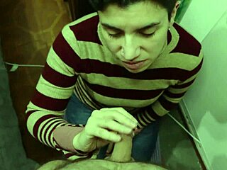 i enjoy this old school facial from pov handheld camera angle