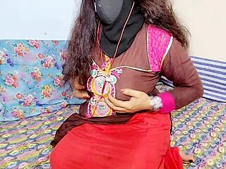 Muslim prostitute cheats on desi husband with dirty talk to lover on video chat while using anal dildo!