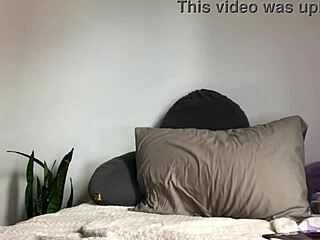 Free PV Shows Emo Goth Girl Next Door Peeing While Masturbating to Cocks, Her Big Ass Latina Babe Using Huge Dildo in First Time Homemade Solo with Wet Pussy Dripping.