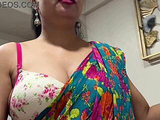 हॉर्नी इंडियन स्टेपमदर के साथ किचन रोलप्ले डीपथ्रोट तक सेक्सी रंच वाइब्स!