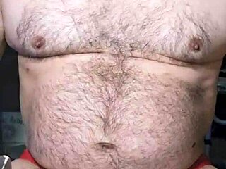 i love showing off my curvy body and big cock as ezsosa in bedroom solo flashing update