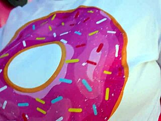 मॉन्स्टर BBC ने डॉनट स्लट को शिफ्ट में निकाला फिर मोटी गांड पीटकर नौकरी दिलाई